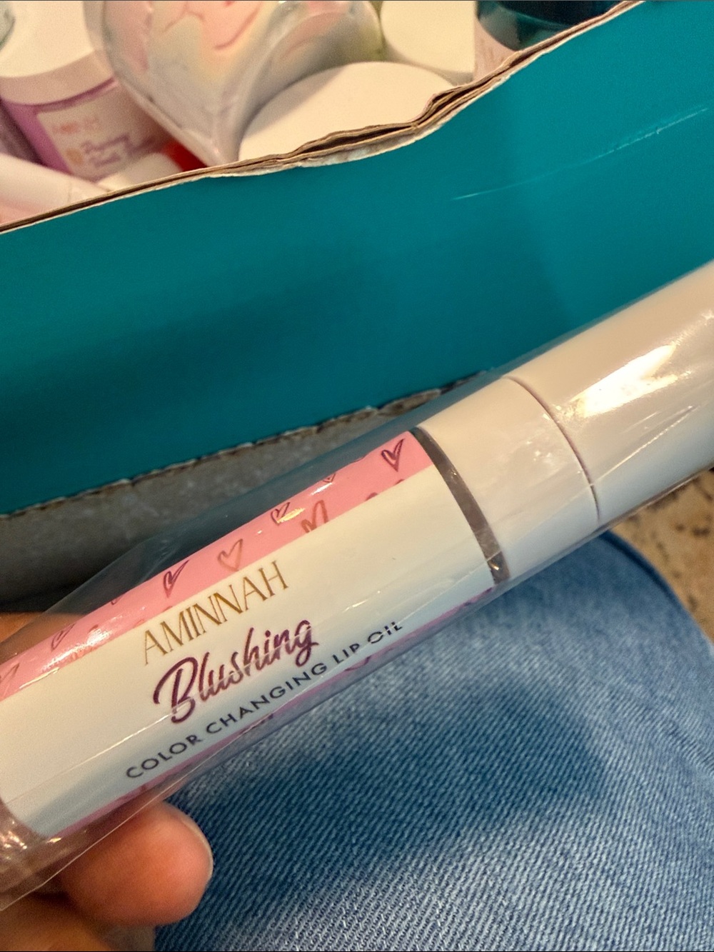 Aminnah Blushing Color-Changing Lip Oil